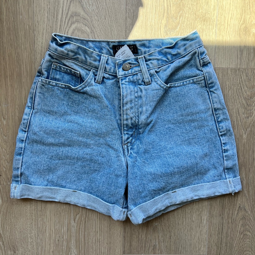 Vintage Guess shorts